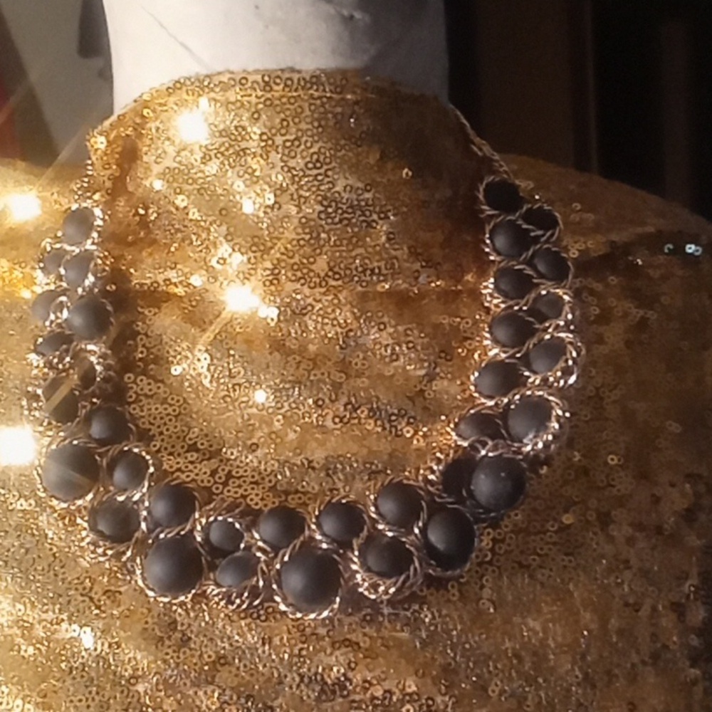 Black and gold chain necklace